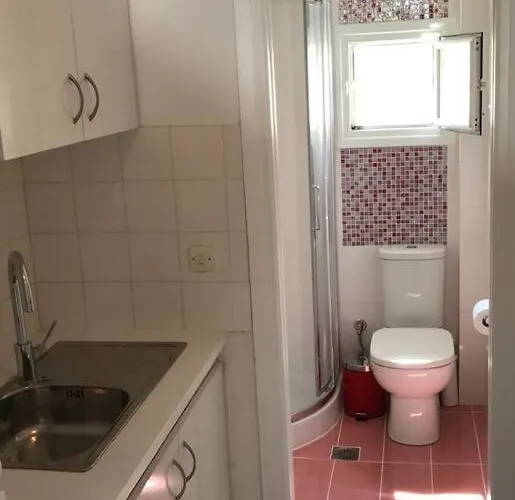 Paris House Apartman